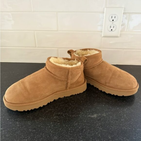 New Ugg Womens mini Snow boots Black - Picture 3 of 6